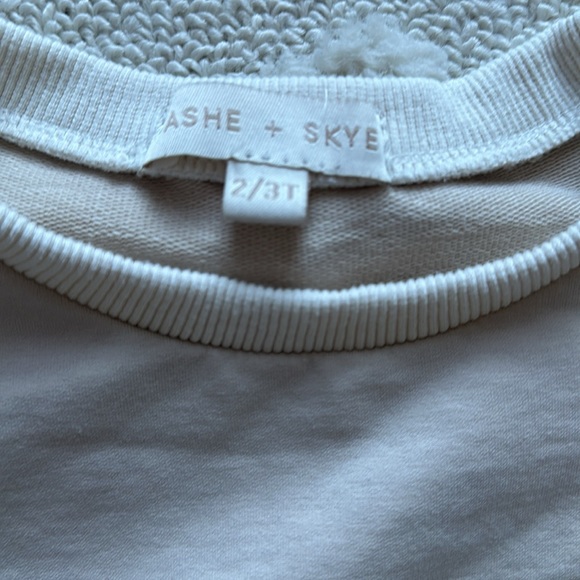 Ashe and Skye two tones beige romper - Picture 2 of 4